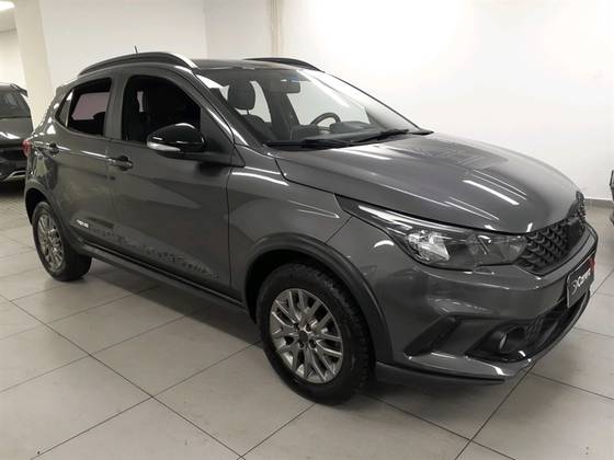 FIAT ARGO 1.8 E.TORQ FLEX TREKKING AT6